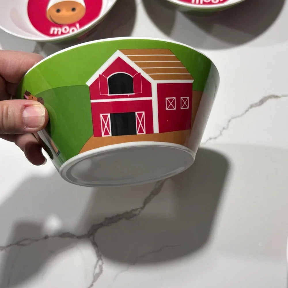 Plastic Green White Red Farm Themed Bowls Set Of 4 Dessert Cups Cow Horse Barn